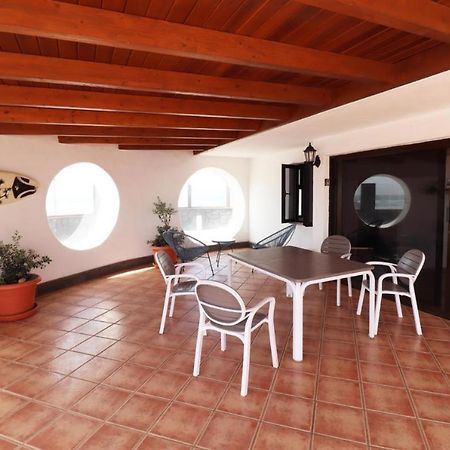 Best Beach House In Lanzarote Фамара Екстериор снимка